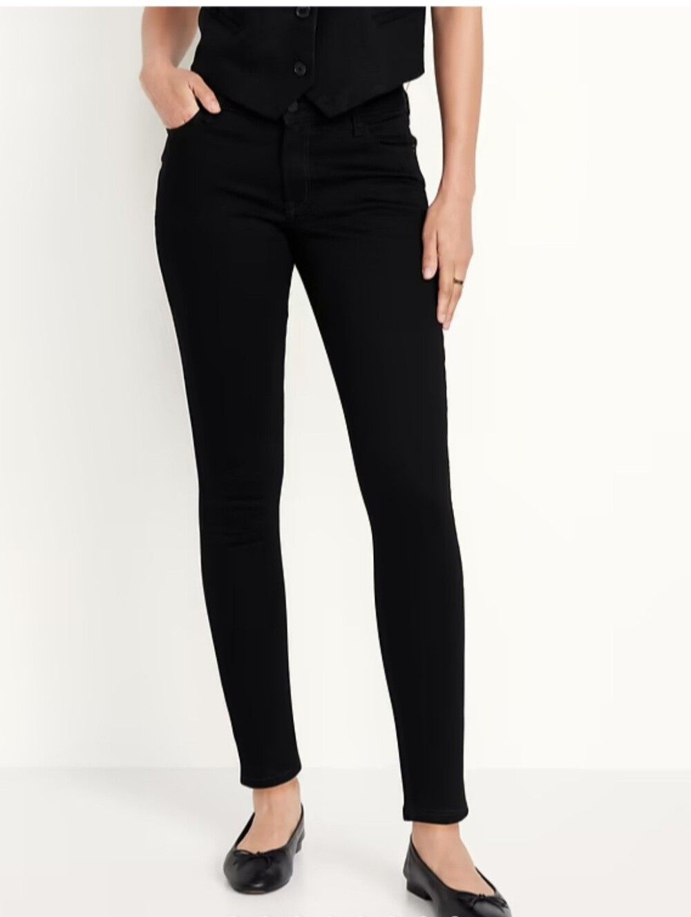 Old Navy Black Women's Skinny Jeans - Sleek Stretch